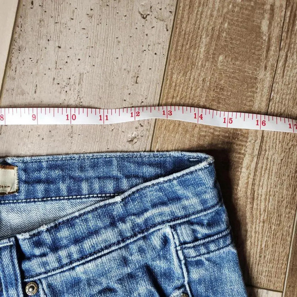Vigoss Medium Wash Bootcut Jeans Juniors Size 9/10 - Picture 9 of 12